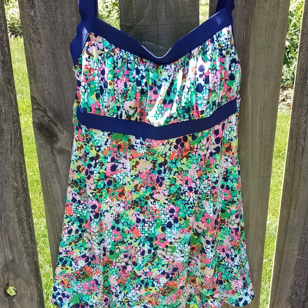 Rose Marie Reid Swimsuit One Piece Modest Print Size 12 Multicolor Padded - Picture 1 of 14